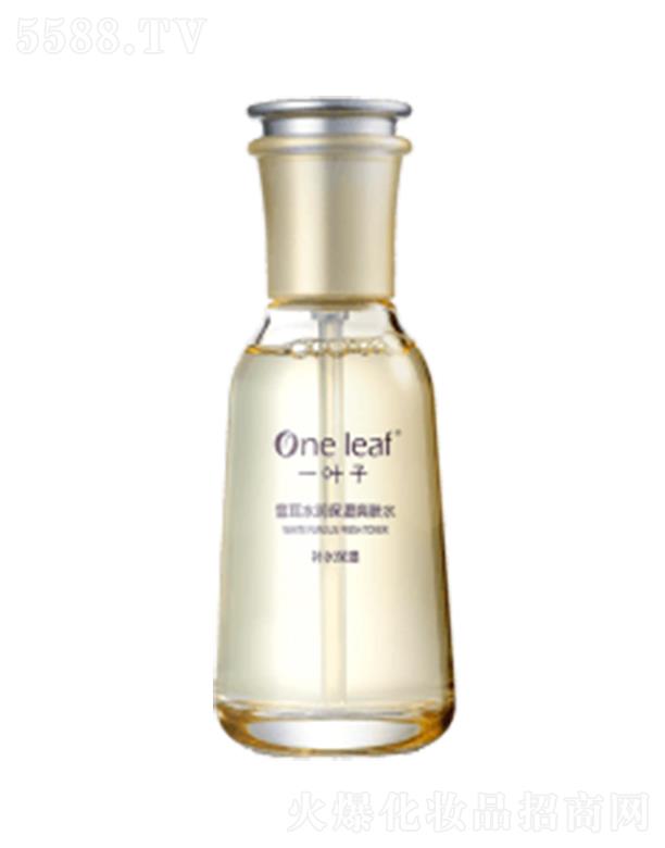 �Ϻ��������yƷ�ɷ����޹�˾��һ�~��ѩ��ˮ��(r��n)����ˬ�wˮ