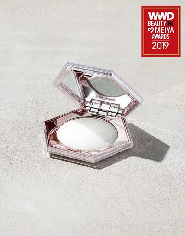 ·����܎��ˮ���yƷ(�Ϻ�)���޹�˾��FentyBeauty3D�߹��� �@���f��(�Wҫ�׽�)��(x��)ā3D�Wҫ�߹��N�ϊy��