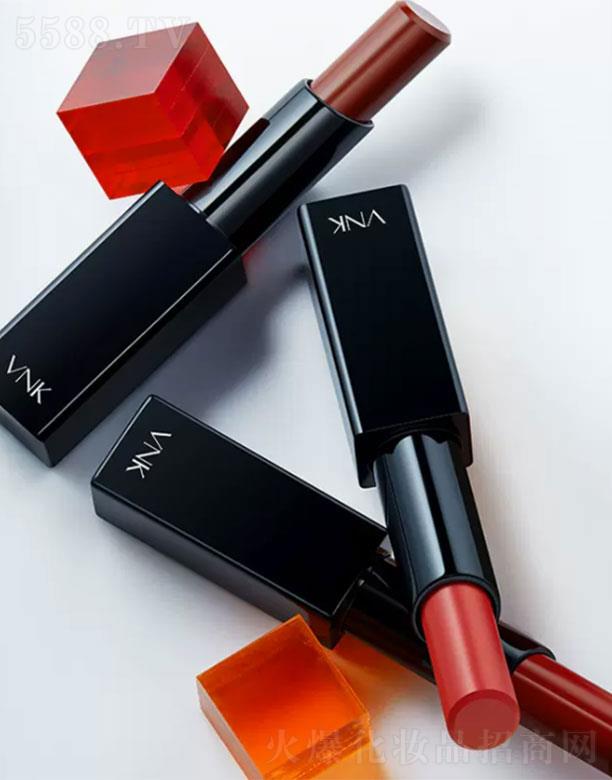 �Ϻ��\������̄�(w��)���޹�˾��VNK��ҹ֮�ǿڼt