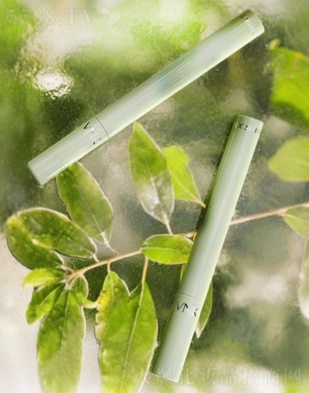 �Ϻ��\������̄�(w��)���޹�˾��VNK�����p�F��ɫ�ڼt