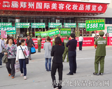 �𱬈F(tu��n)�(du��)��(qi��ng)�ݳ�����������λ