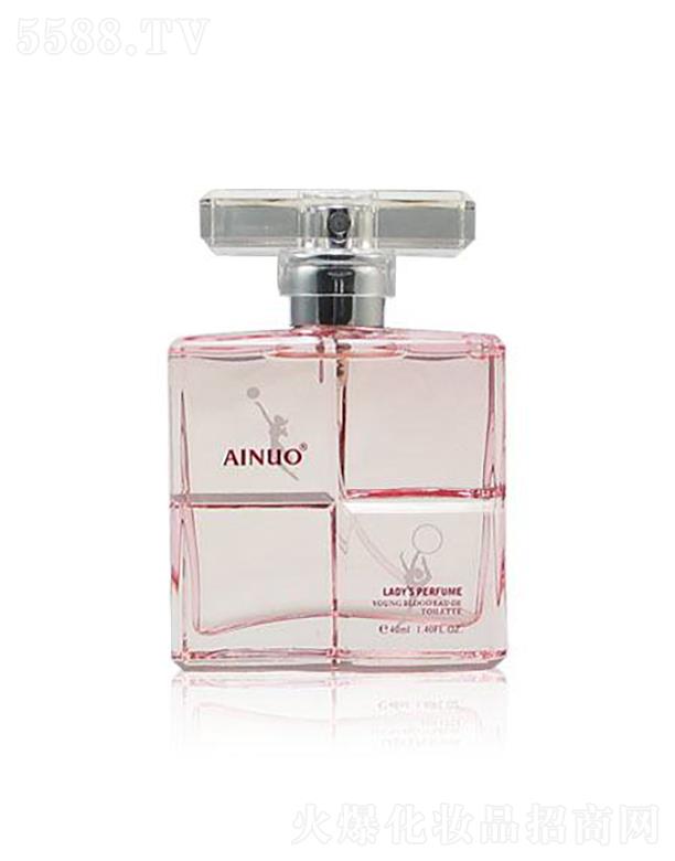 ���ZŮʿ�ഺ�\(y��n)��(d��ng)��ˮ