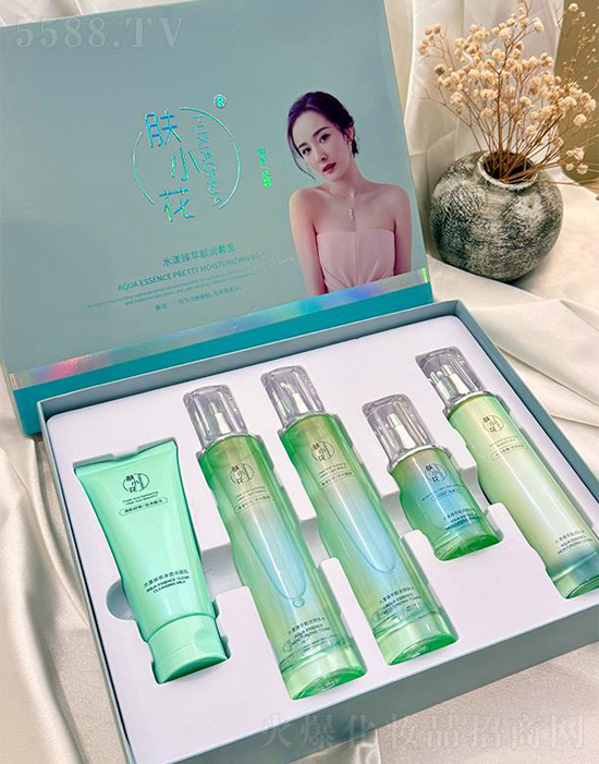 �wС��ˮ�������n��(r��n)�׺�